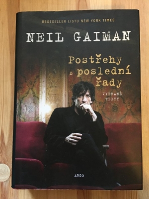 Obrázek pro Gaiman Neil - Postřehy a péříběhy z poslední řady
