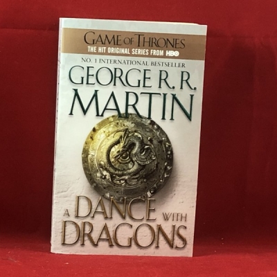 Obrázek pro Martin G. R. R. - Dance with dragons (Game of thrones)