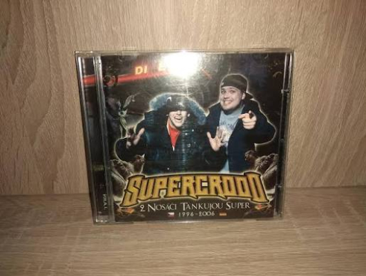 Obrázek pro SuperCrooo - 2 nosáči tankujou super (2CD)